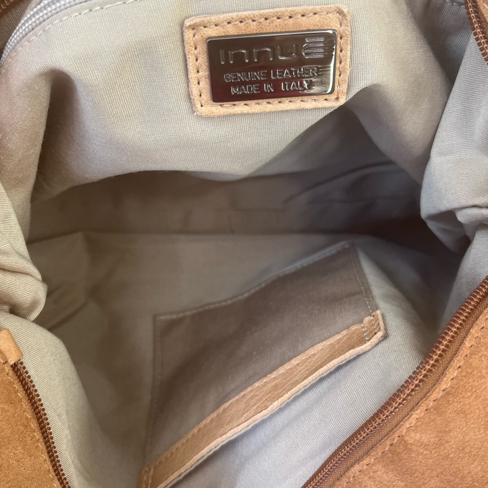 Innue leather handbag - Picture 6 of 6